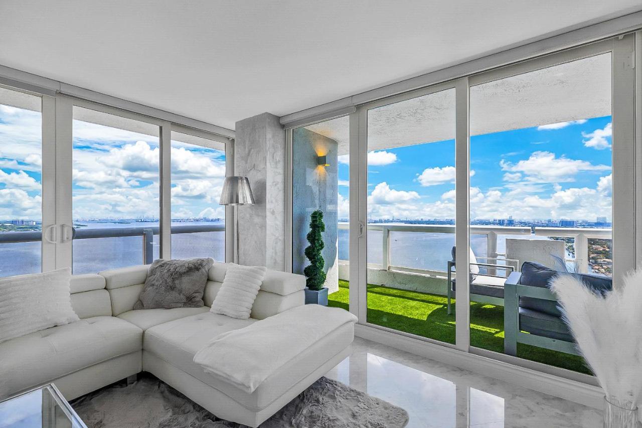 Incredible Waterfront Penthouse With Bay View Apartment Miami Exterior photo