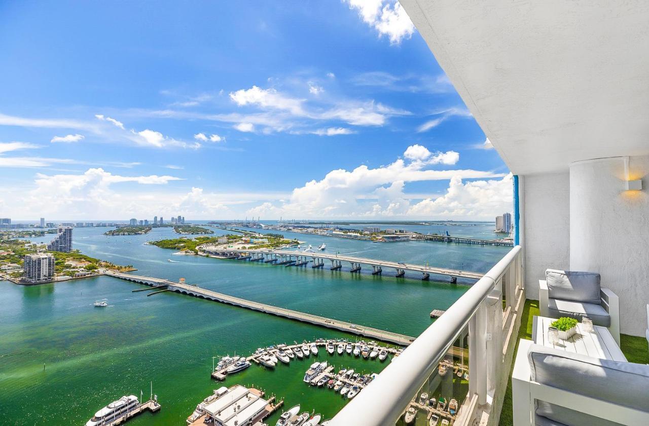 Incredible Waterfront Penthouse With Bay View Apartment Miami Exterior photo